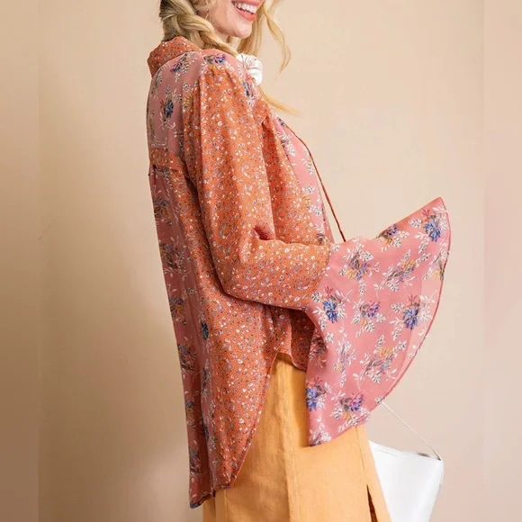 Kori Floral Bell Sleeve Blouse in Coral and Rust - Picture 2 of 11